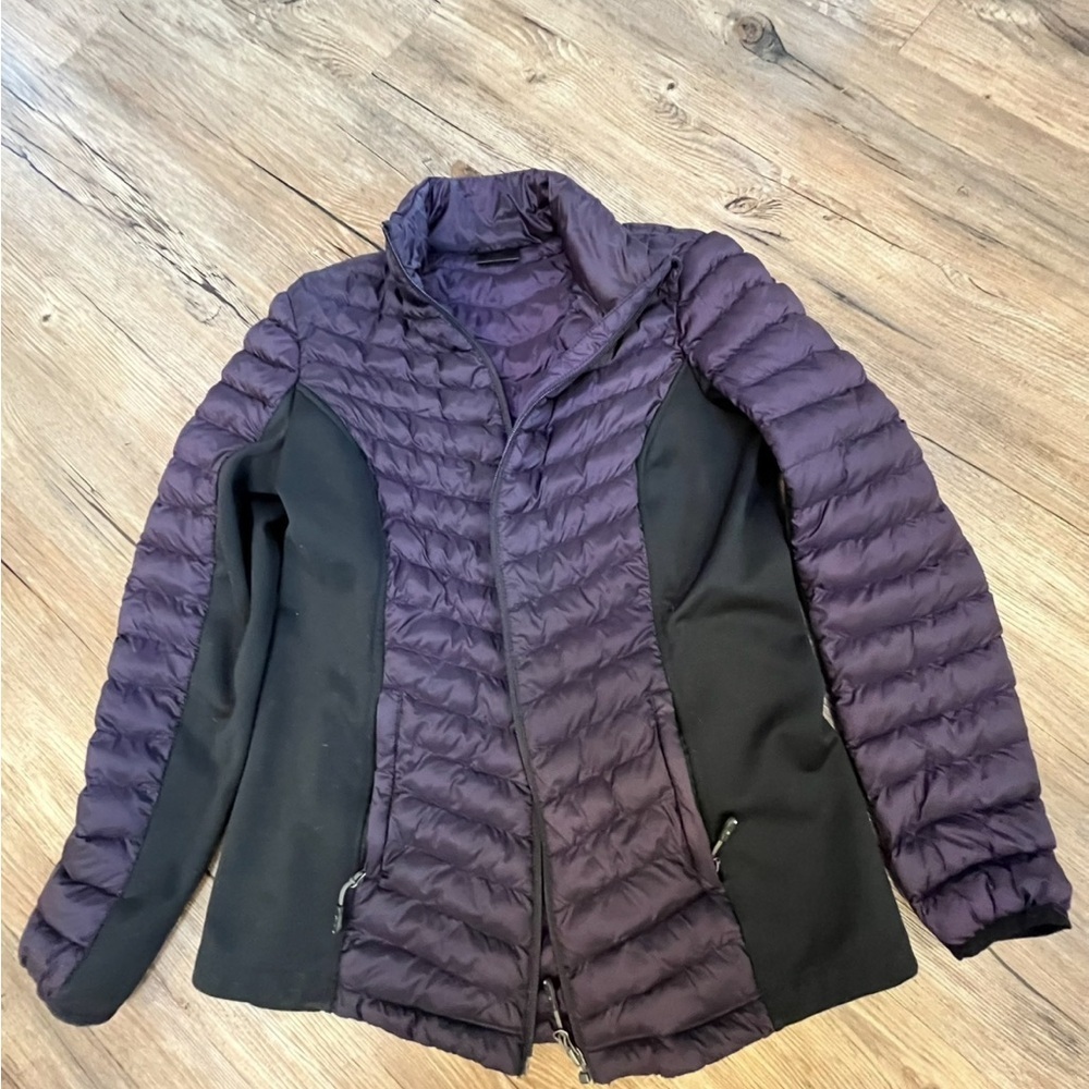 32 Degrees Women's Purple and Black Puffer Jacket Size Medium - Picture 2 of 5